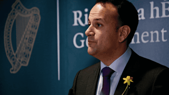 Varadkar: “We should leave restrictions in place until those most at risk vaccinated”
