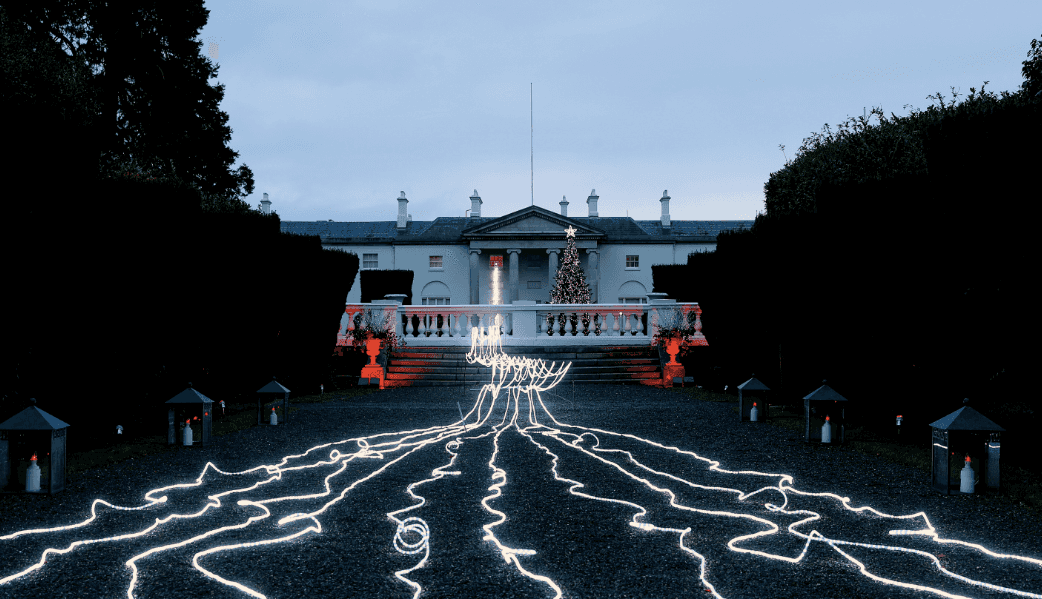 ‘River of Light’ at Áras an Uachtaráin to stay as sign of solidarity