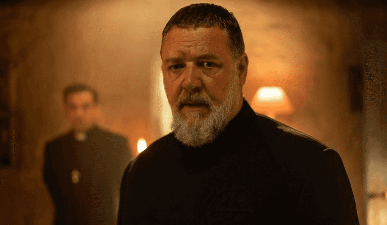 Russell Crowe has moved into Matt Damon’s former Dublin mansion Russell Crowe has moved into Matt Damon’s former Dublin mansion