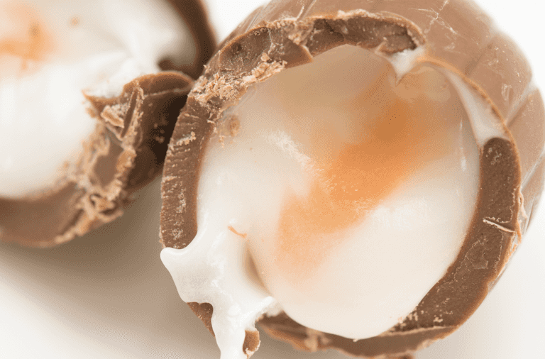Dundrum is getting a Creme Egg café this month Dundrum is getting a Creme Egg café this month