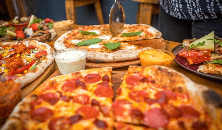 Dublin pub giving anyone named Mark or Mora free pizza this weekend Dublin pub giving anyone named Mark or Mora free pizza this weekend