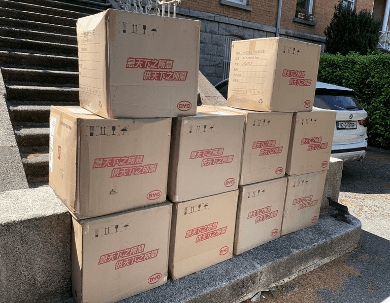 China has donated 20,000 face masks to the people of Dublin China has donated 20,000 face masks to the people of Dublin