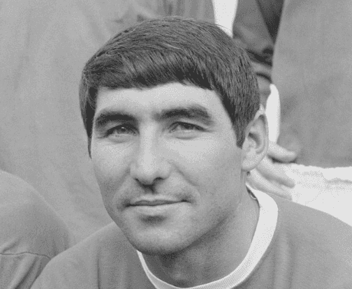 Tony Dunne – Tributes pour in for Manchester United’s ‘quiet Dubliner’ Tony Dunne – Tributes pour in for Manchester United’s ‘quiet Dubliner’