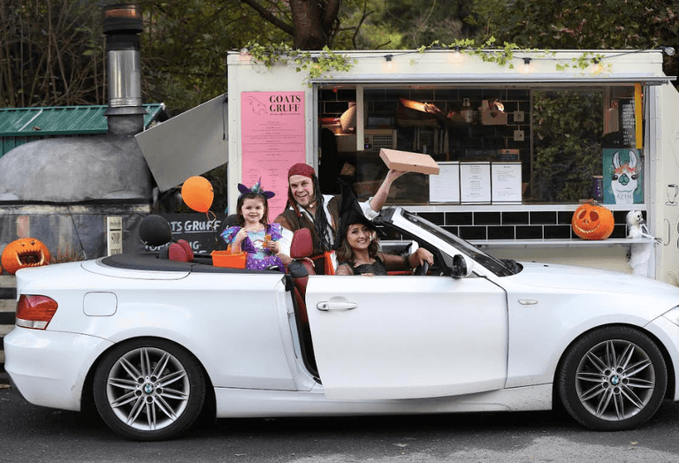 A Dublin pizza truck is holding a trick or treat drive-thru during Halloween week A Dublin pizza truck is holding a trick or treat drive-thru during Halloween week