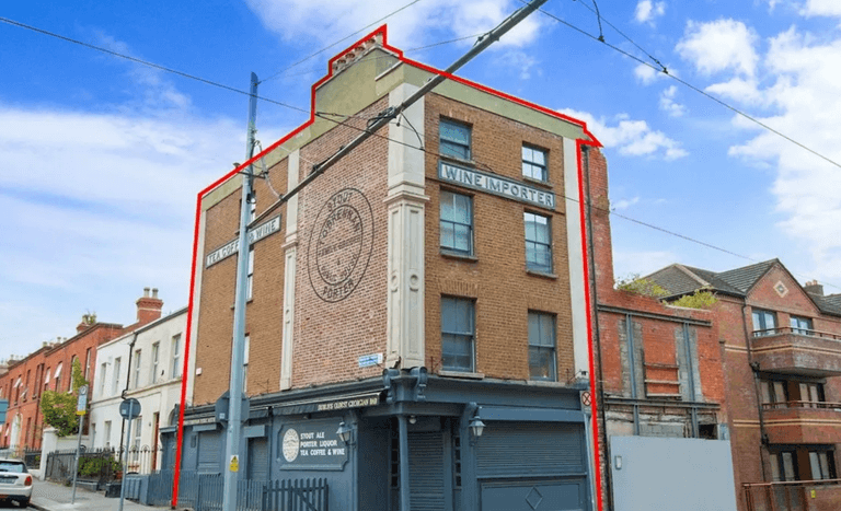 ‘Ireland’s Smallest Craft Beer Bar’ is up for sale ‘Ireland’s Smallest Craft Beer Bar’ is up for sale